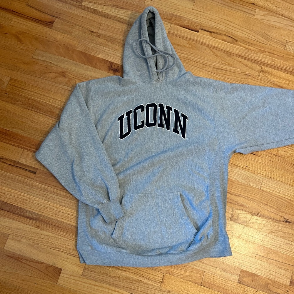 Uconn hoodie